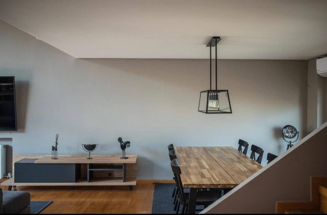 דירות אתונה Minimal Brand New Loft Next To Subway מראה חיצוני תמונה